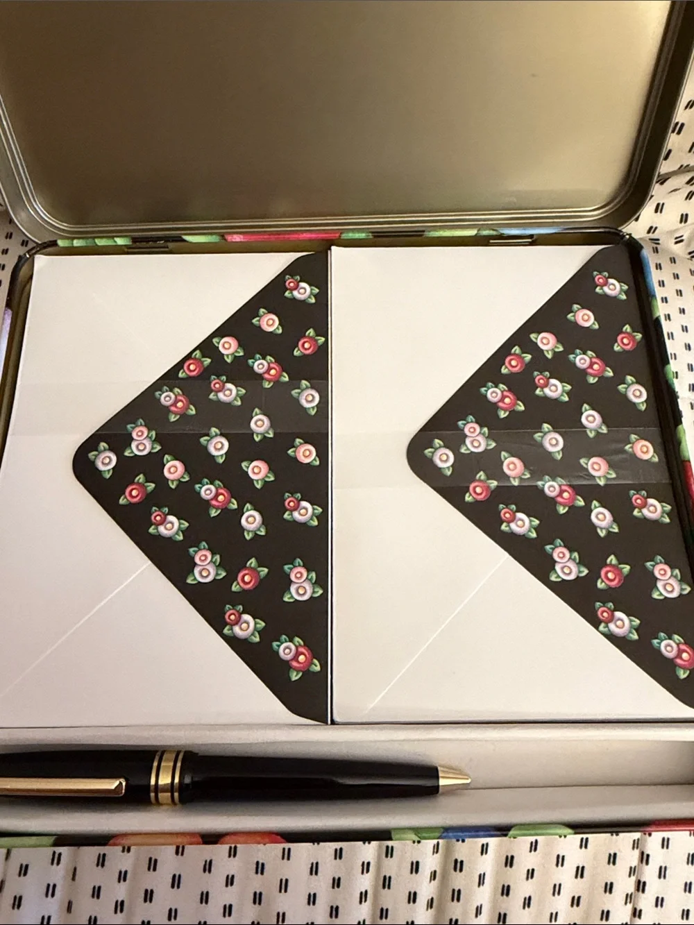 Mary Engelbreit Notecards (18) & Envelopes (16) and (1) Black Pen